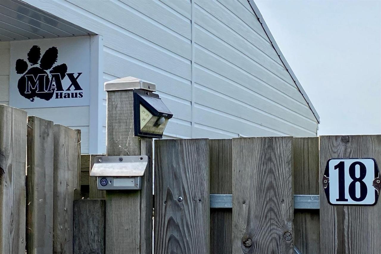 Ferienhaus Max Am Wasser Ferienpark Vislust Wervershoof Luaran gambar